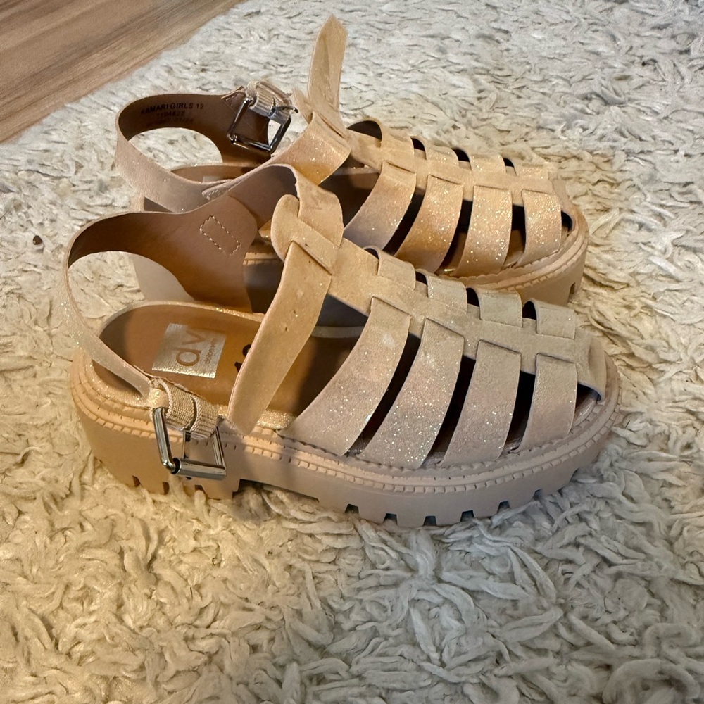 NWOT Toddler Girls Dolce Vita Tan Strappy Sandals Size 12